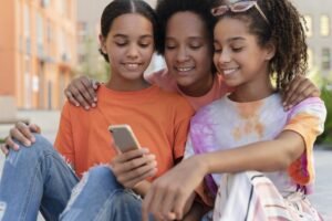 📱 Resgate Seu Filho das Telas: 5 Passos para Vencer o Vício Digital resgatando seu filho das telas